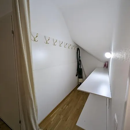 Lorenz Domizil Apartment